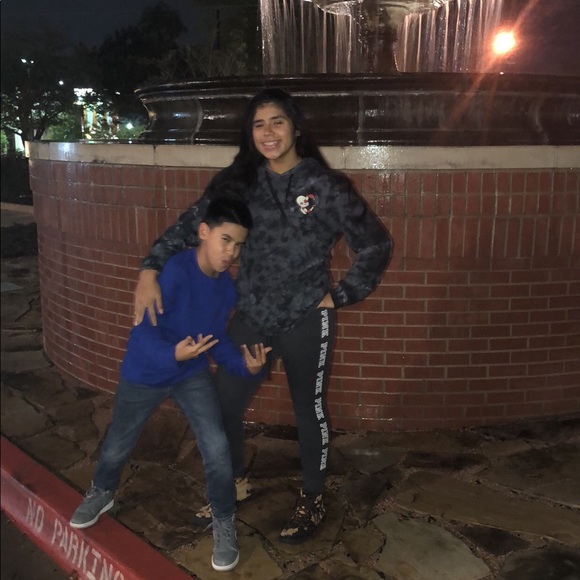 Meet your seller - Picture 6 of 8